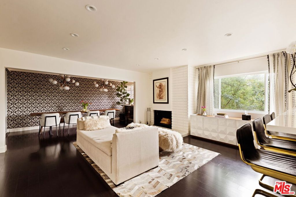 8525 Ridpath Drive