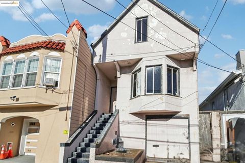 Photo of 1414 Shafter Ave Ave, San Francisco, CA 94124 (MLS # 41116021) Photo of 1414 Shafter Ave Ave, San Francisco, CA 94124 (MLS # 41116021)