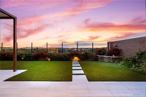 Photo of 154 Roscomare, Irvine, CA 92602 (MLS # OC26099460)