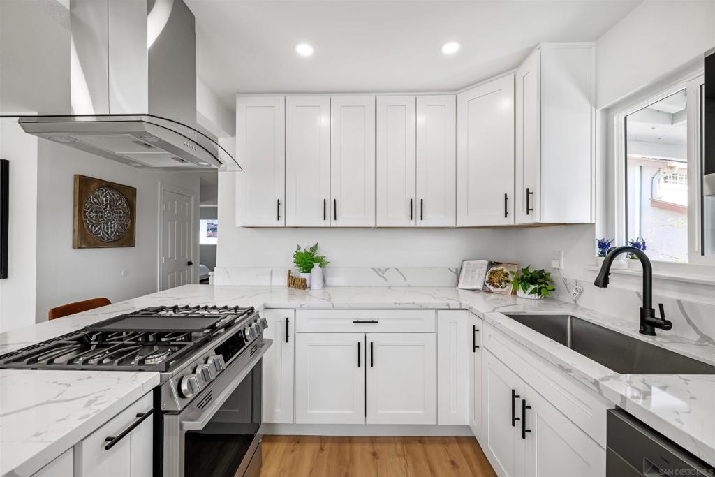 Paradise Hills - Residential