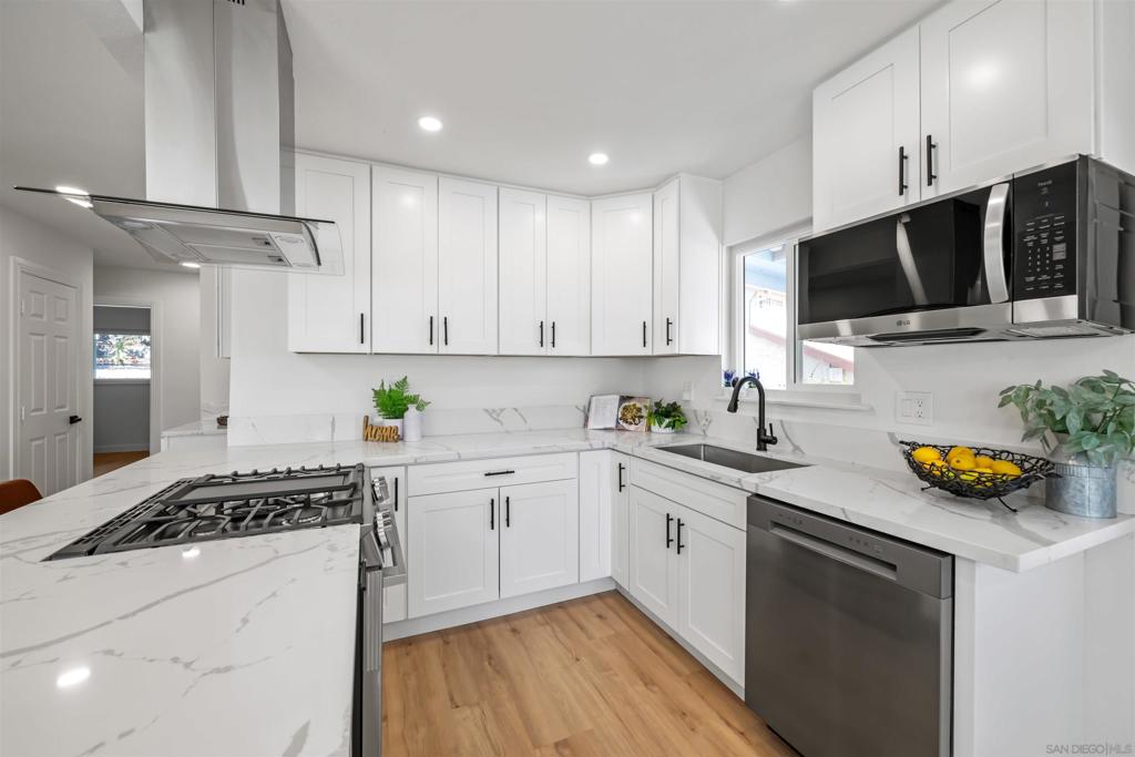 Paradise Hills - Residential