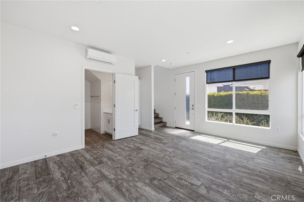 783 Wonder Lane