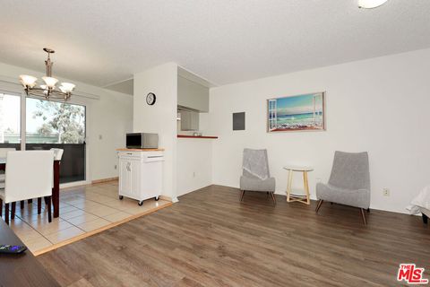 Photo of 3600 Bagley Ave #210, Los Angeles, CA 90034 (MLS # 26635393)