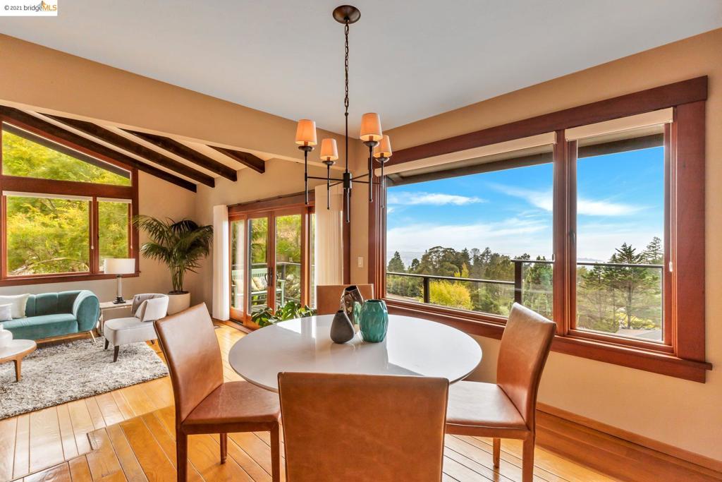 EL CERRITO HILLS - Residential