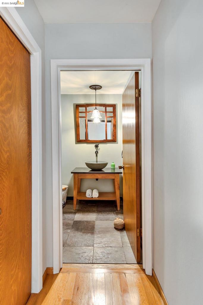 EL CERRITO HILLS - Residential