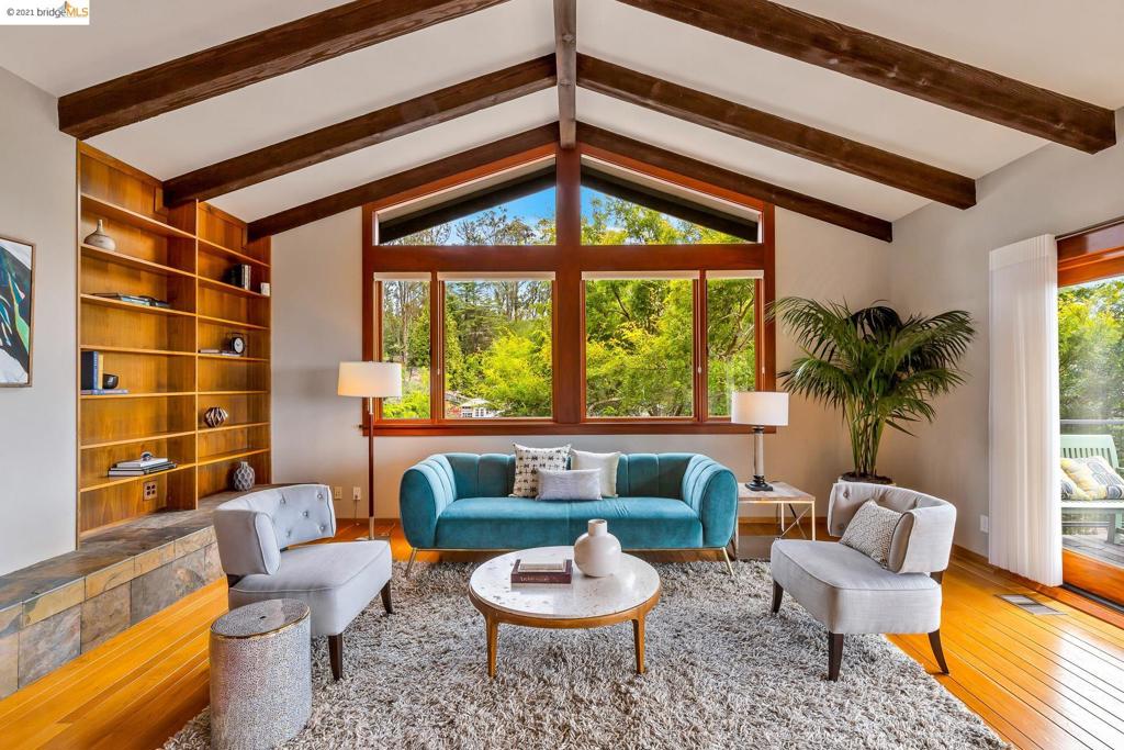 EL CERRITO HILLS - Residential