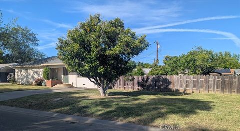 Photo of 245 S Sonoma St, Willows, CA 95988 (MLS # SN26094069)