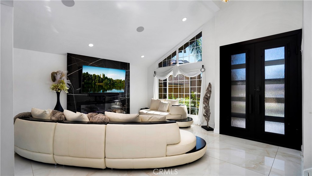 23576 Rangoon Street