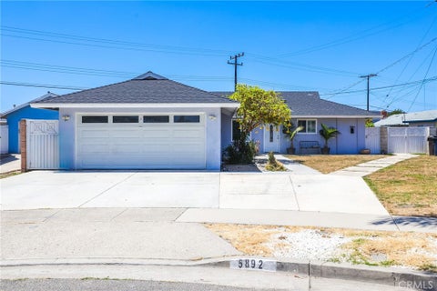 Photo of 17301 Beach Boulevard #1A, Huntington Beach, CA 92647 (MLS # OC26160489)