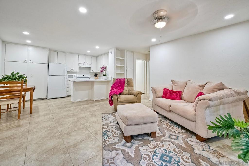 Mission Valley location, location, location. This charming two bedroom ground floor condo has been recently remodeled and upgraded including kitchen counter, bathroom w/ custom designed shower, new paint, window coverings, tile, ceiling fans and recessed lighting. Enjoy easy access to major freeways, shopping, dining, and entertainment. Less than a mile from the Trolley, allowing for transportation throughout the San Diego. Whether you're heading to work, exploring the city, or catching a some sun. COME LOVE IT! Mission Valley location, location, location. This charming two bedroom ground floor condo has been recently remodeled and upgraded including kitchen counter, bathroom w/ custom designed shower, new paint, window coverings, tile, ceiling fans and recessed lighting. Enjoy easy access to major freeways, shopping, dining, and entertainment. Less than a mile from the Trolley, allowing for transportation throughout the San Diego. Whether you're heading to work, exploring the city, or catching a some sun.