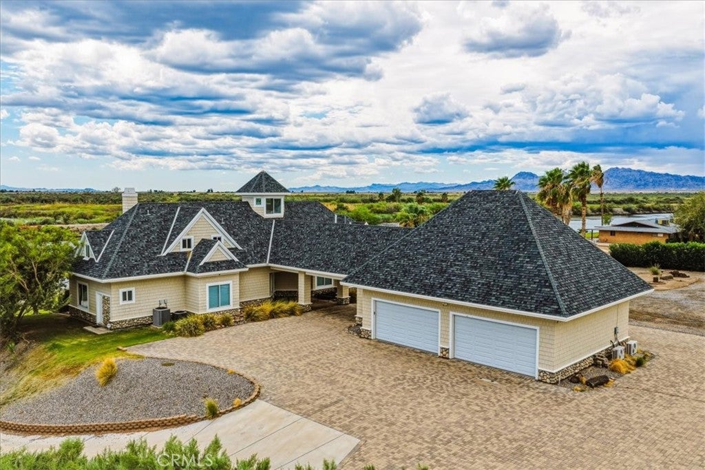 7829 Rio Vista