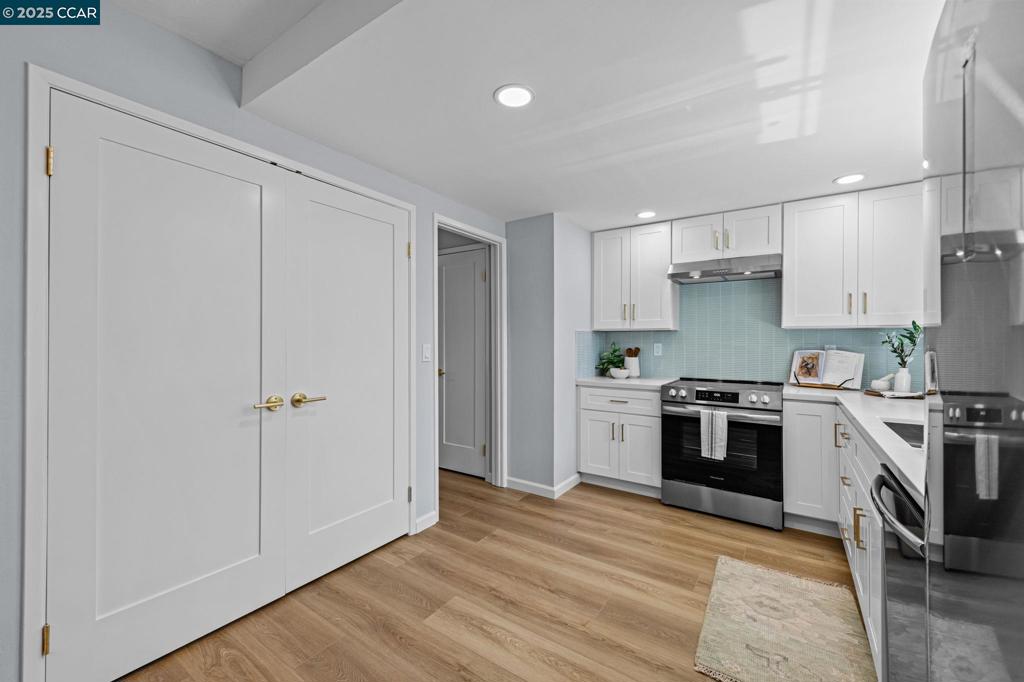 TWIN CREEK WEST - Residential