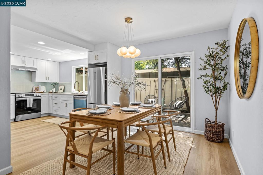 TWIN CREEK WEST - Residential