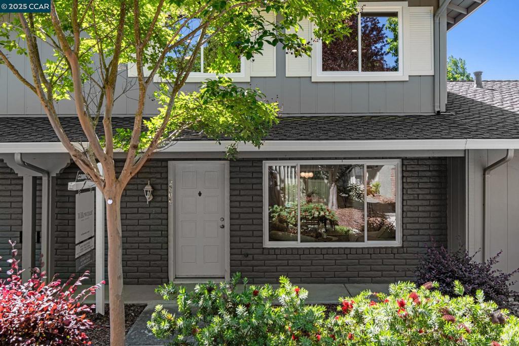 TWIN CREEK WEST - Residential