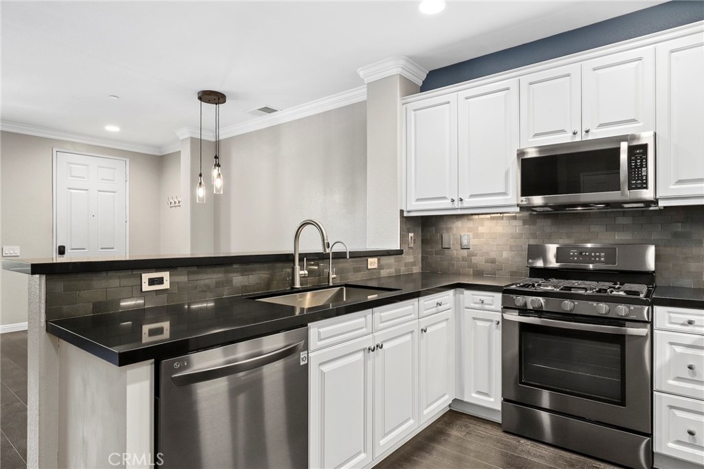 Brookside Walk (BRKWK) - Residential