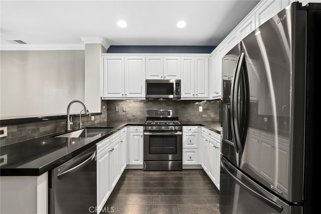 Brookside Walk (BRKWK) - Residential