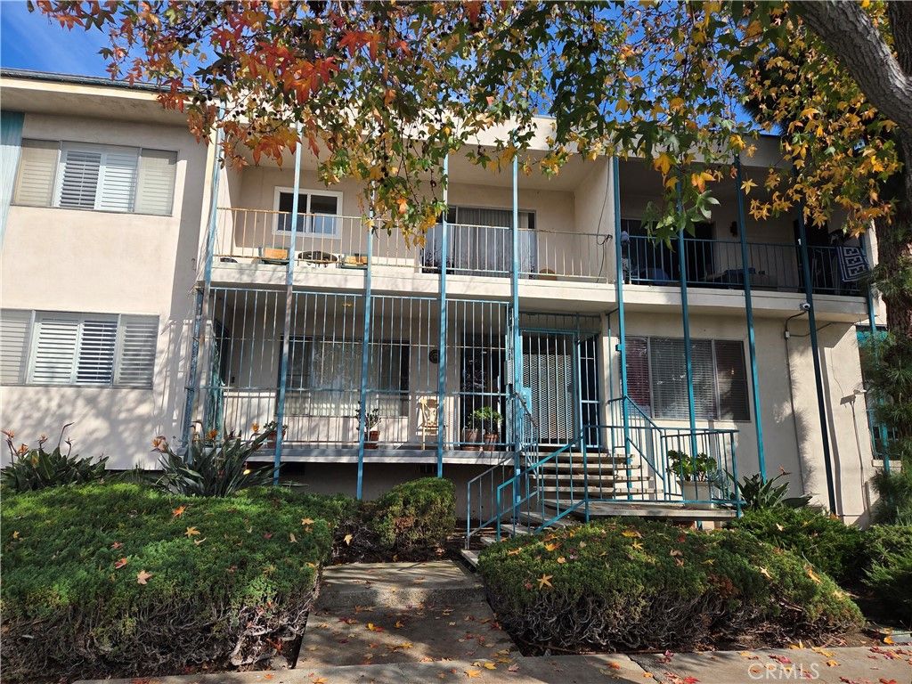 Photo of 913 Victor #5, Inglewood, CA 90302 (MLS # PW26004049)