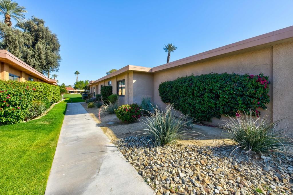 Photo of 86 Sunrise Drive, Rancho Mirage, CA 92270 (MLS # 219144163DA)