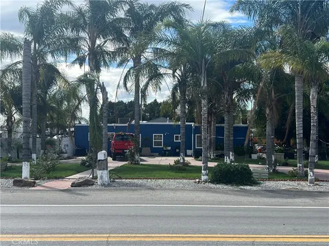 MLS: CV26106591