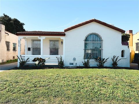 Photo of 6515 Cimarron, Los Angeles, CA 90047 (MLS # PW25273621)