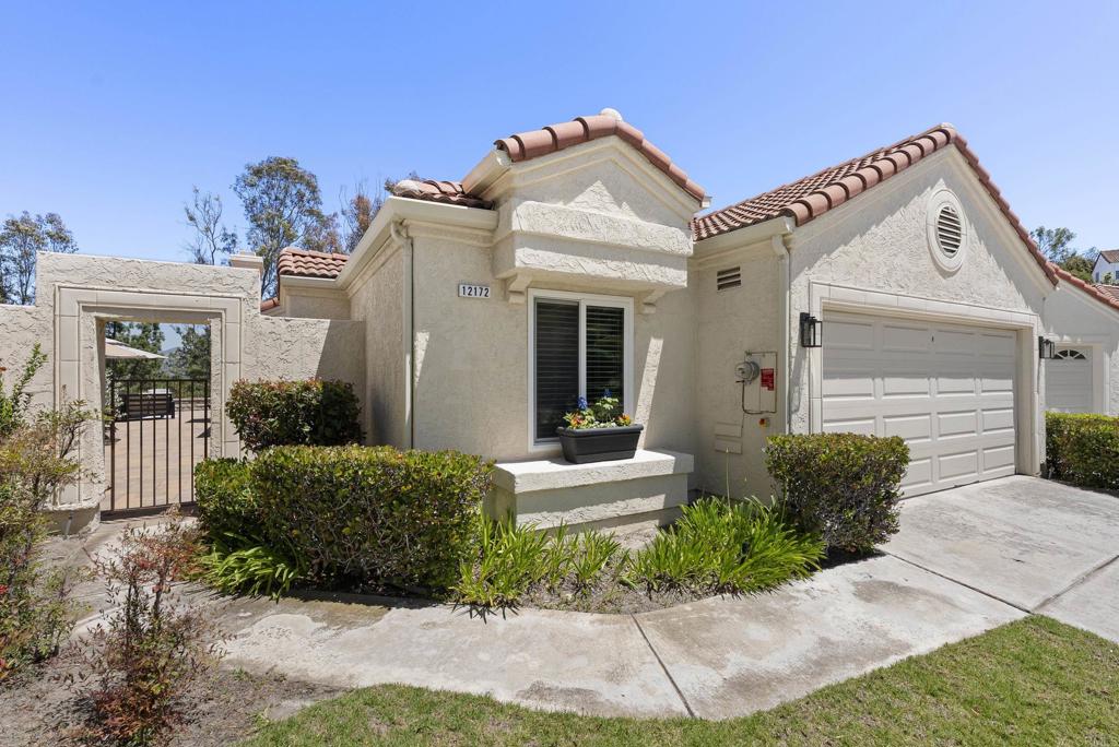 12172 Caddy Row