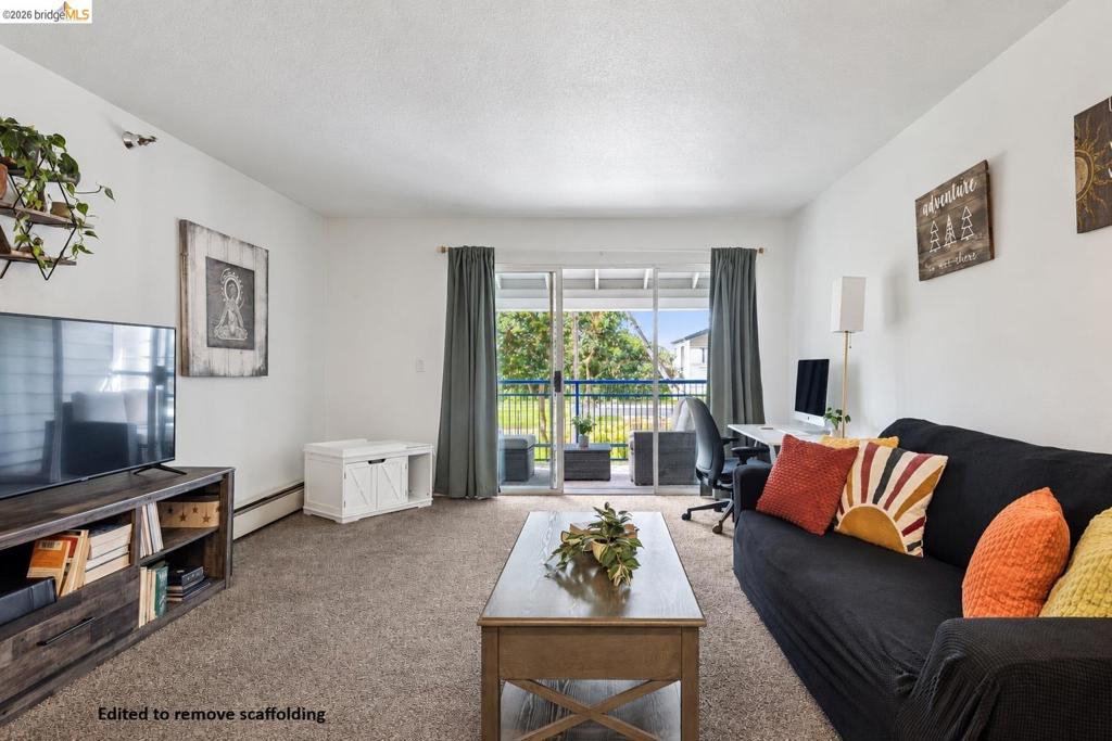 1203 Melville Sq 216