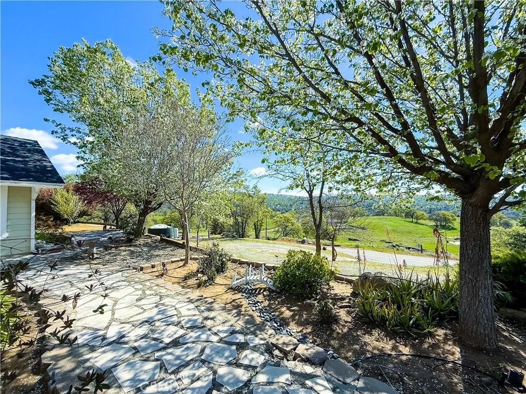 35777 Road 606