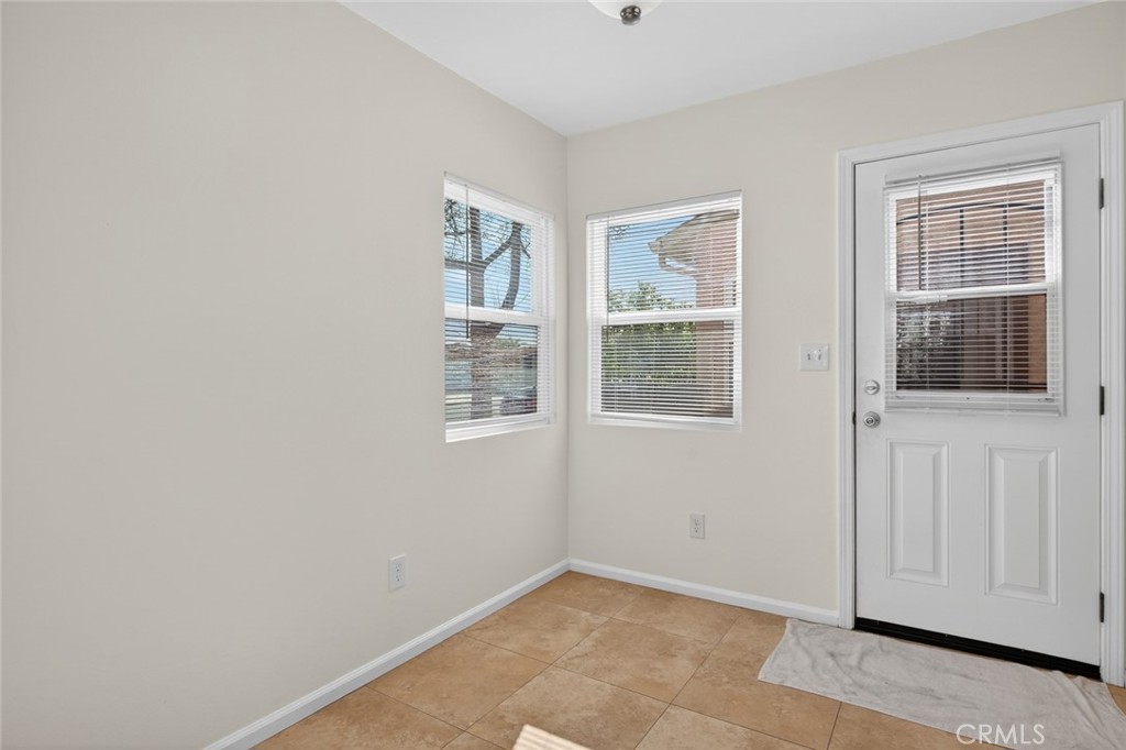 1129 N Briarwood Street