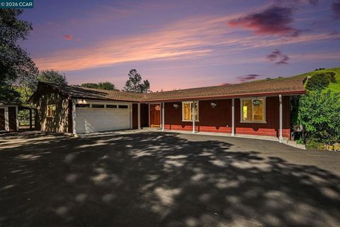 Photo of 5745 Alhambra Valley Rd, Martinez, CA 94553 (MLS # 41128649)