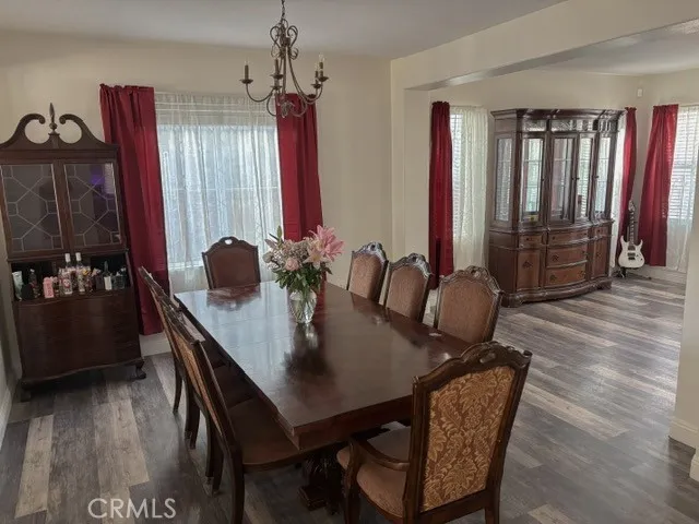 Hesperia, California 92344, United States, 5 Bedrooms Bedrooms, ,3 BathroomsBathrooms,Residential,Active,216481