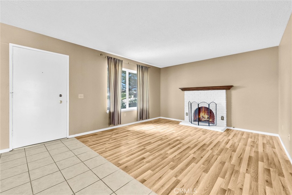 5235 Lakewood Drive