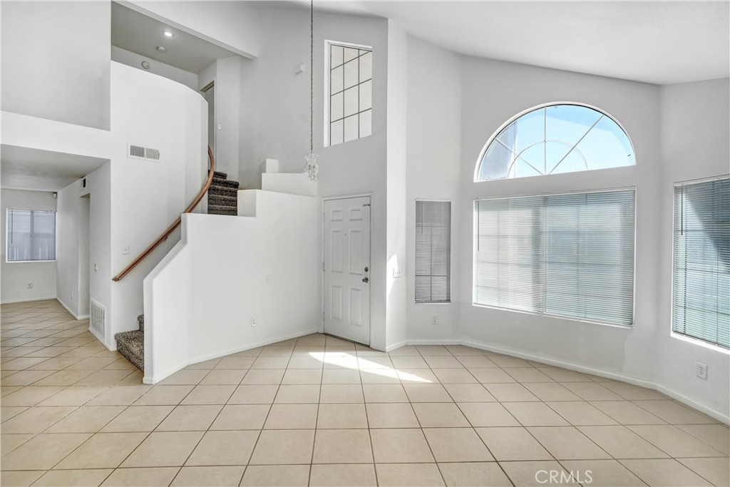 39925 Falcon Way