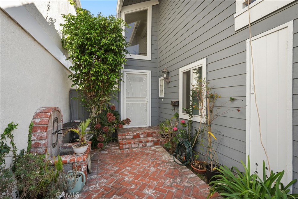 Harbor Lane (HL) - Residential