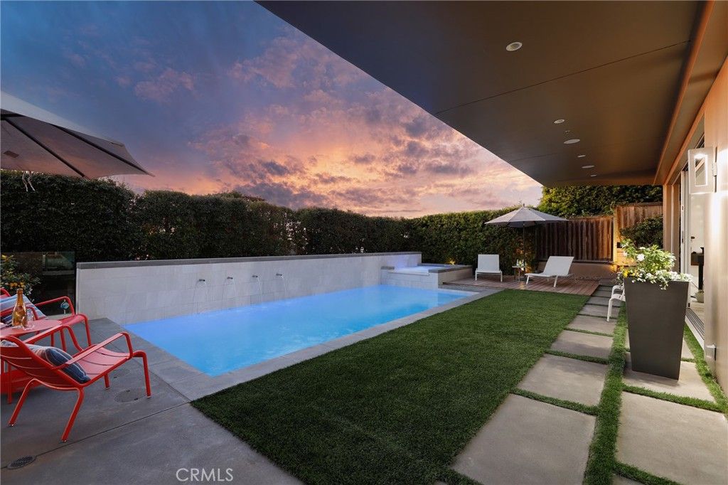 listing image 130721004454605610422
