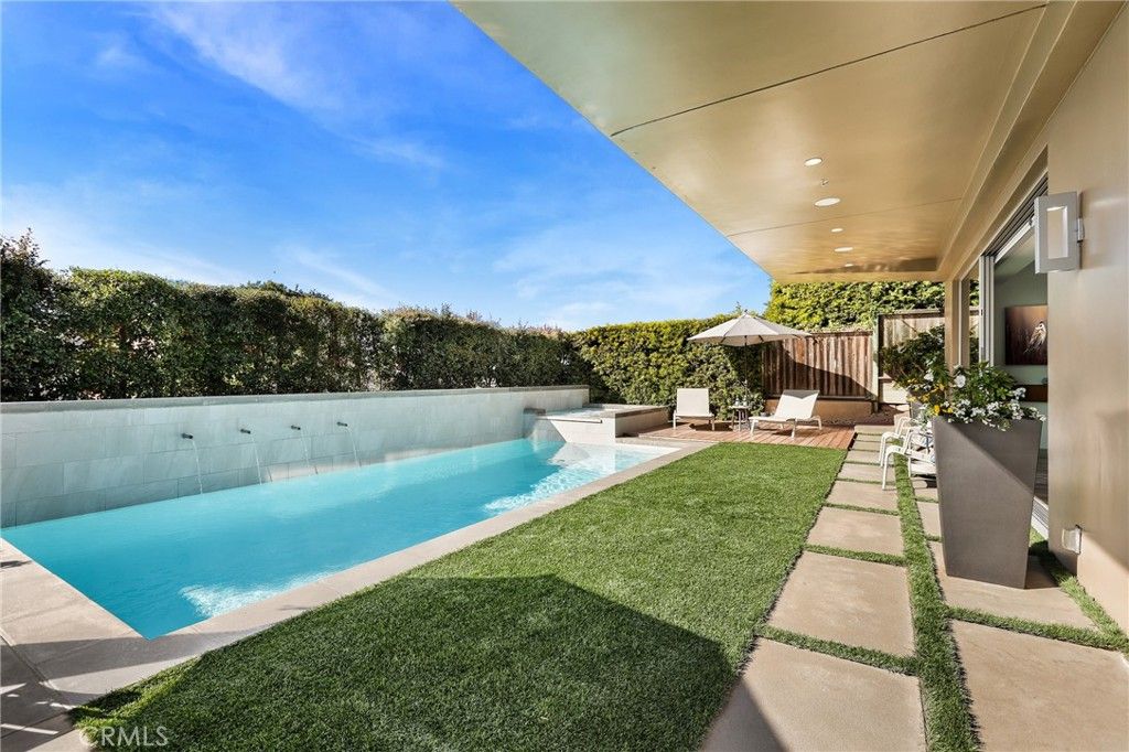 listing image 130723120654166646741