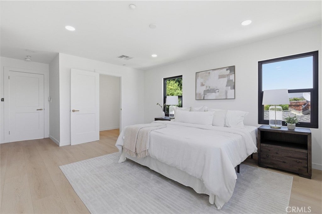 11613 Mcdonald ST, Culver City CA 90230