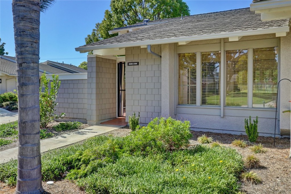 8566 larkhall circle 808a