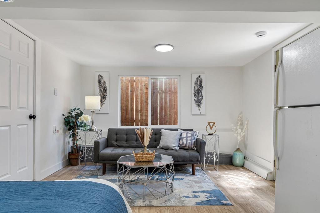 MAXWELL  PARK - Residential