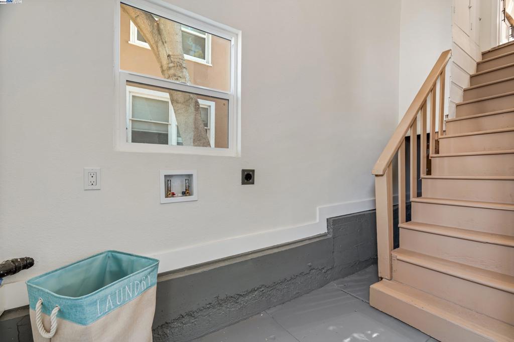 MAXWELL  PARK - Residential