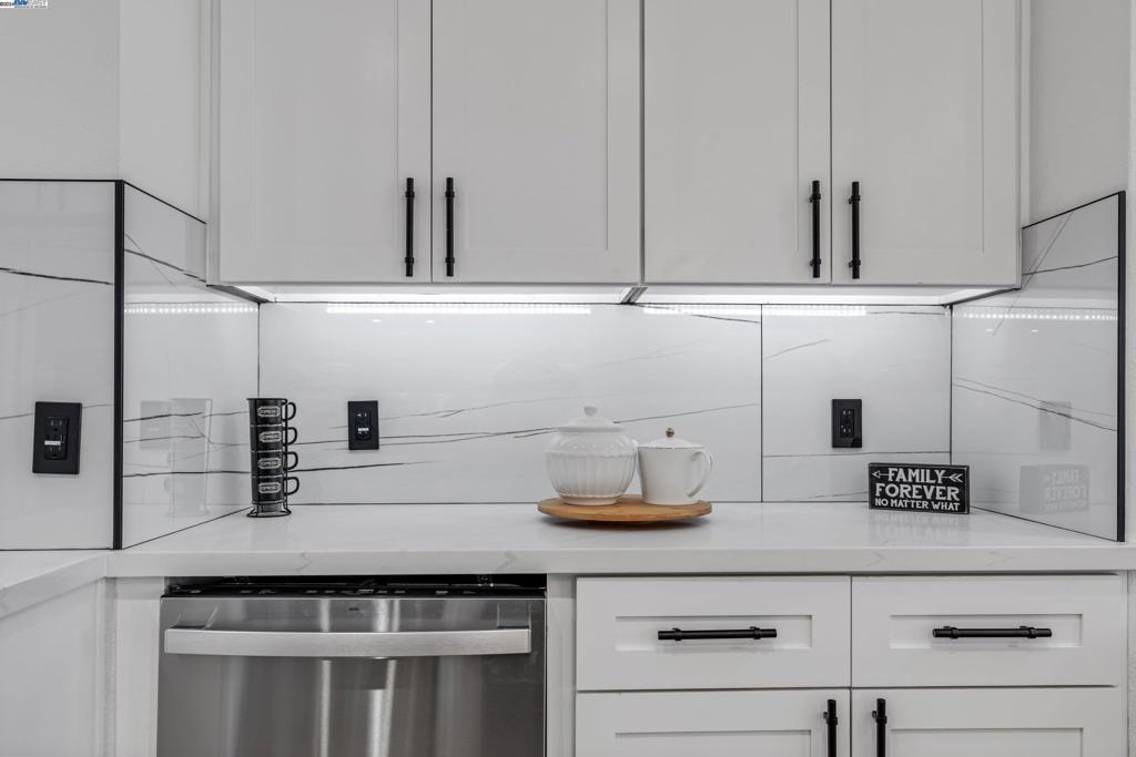 MAXWELL  PARK - Residential