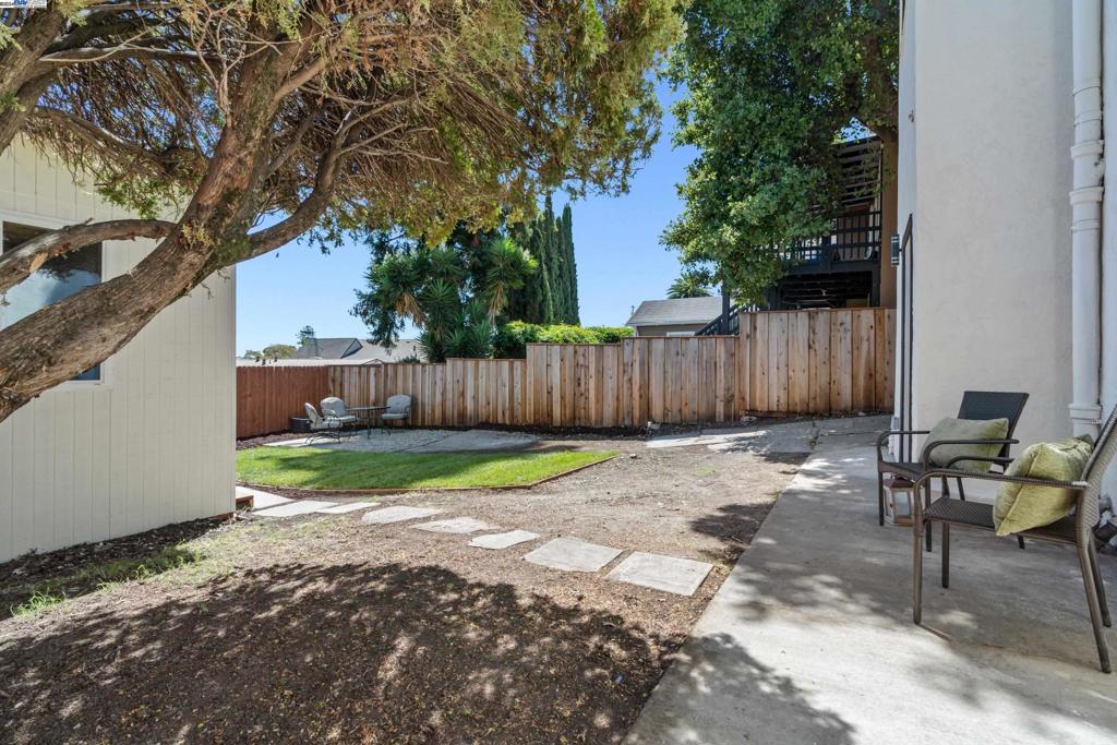 MAXWELL  PARK - Residential