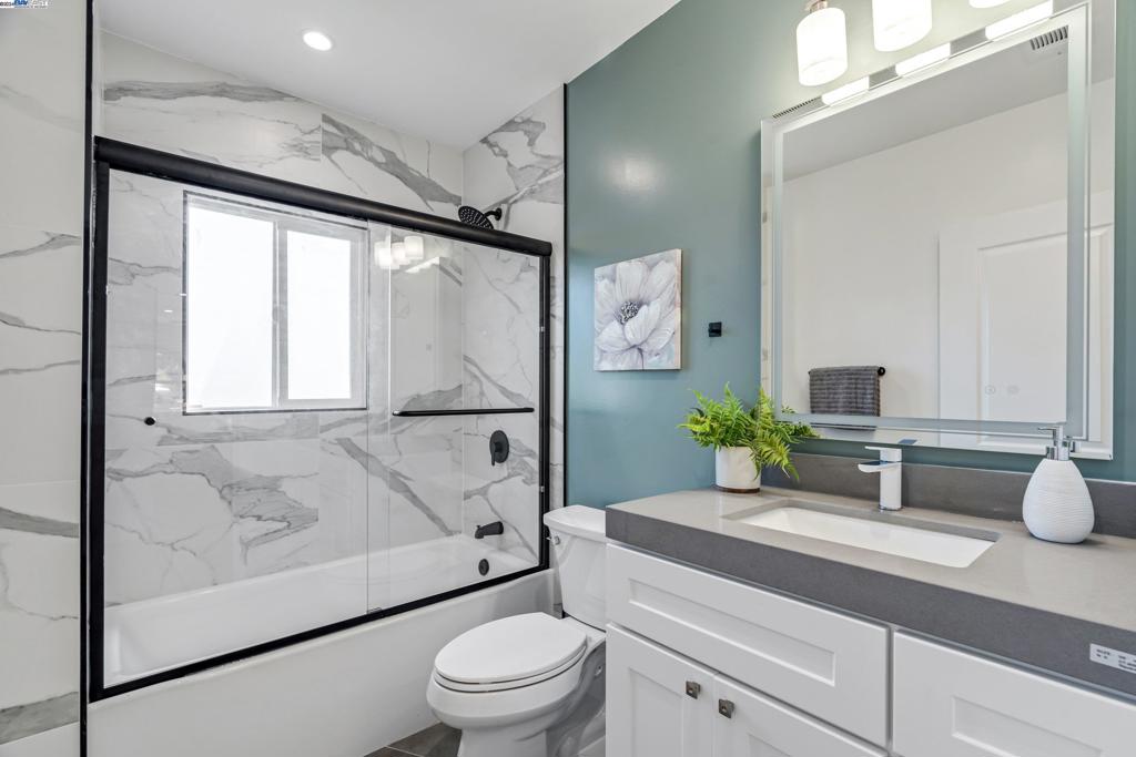 MAXWELL  PARK - Residential