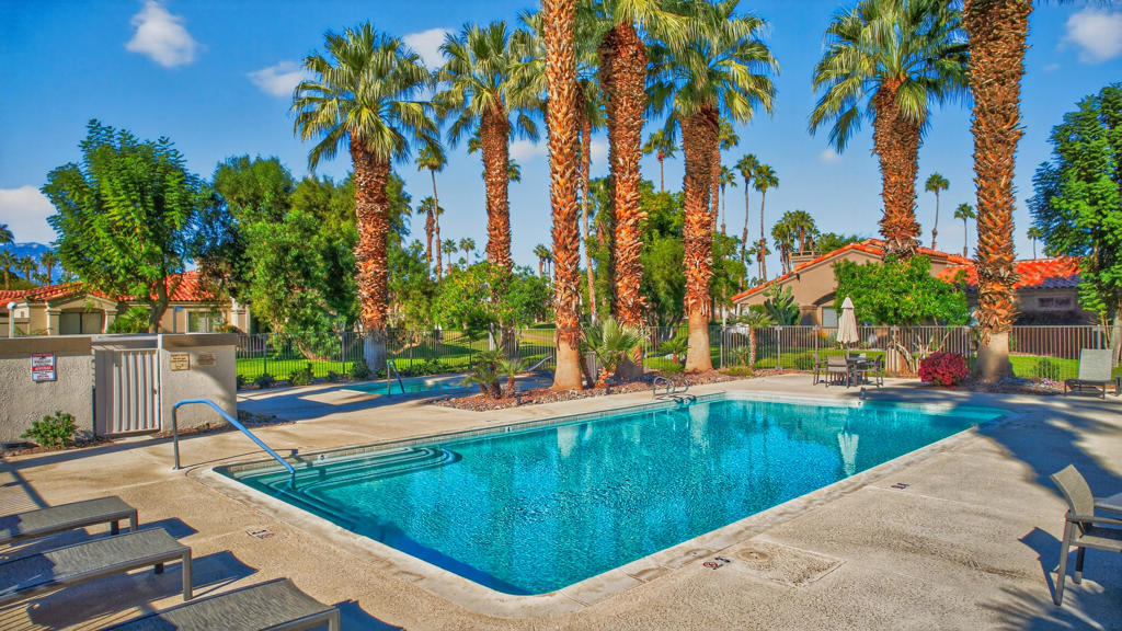 Palm Valley CC - Residential