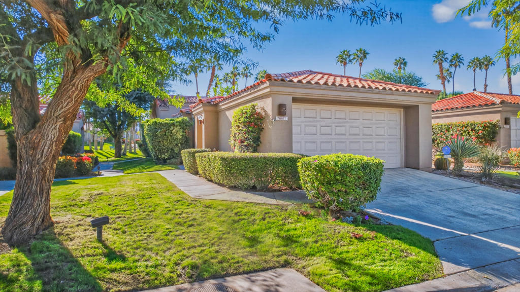 Palm Valley CC - Residential