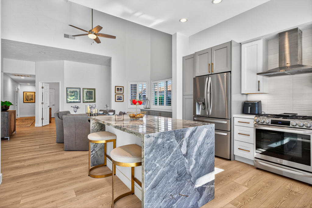 Palm Valley CC - Residential