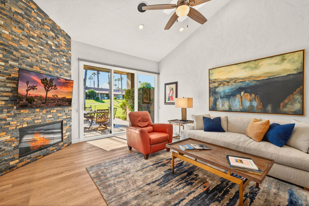 Palm Valley CC - Residential