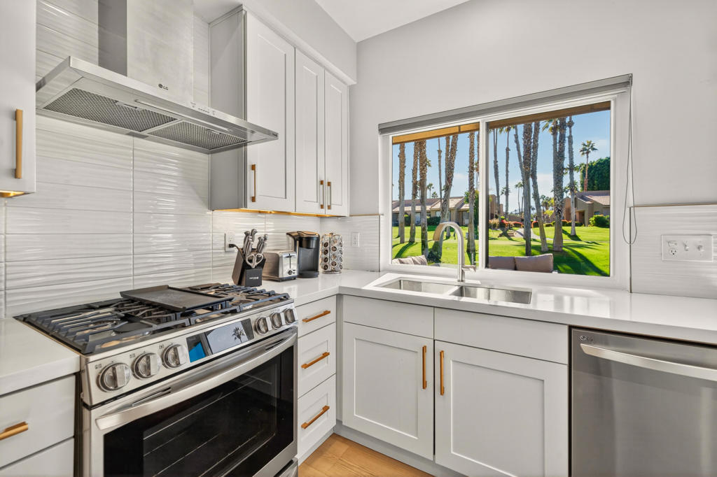 Palm Valley CC - Residential