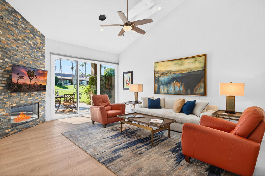 Palm Valley CC - Residential