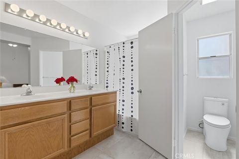 Tiny photo for 44733 Avita Circle Cir, Temecula, CA 92592 (MLS # SW26090776)