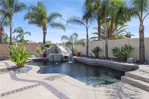 Tiny photo for 44733 Avita Circle Cir, Temecula, CA 92592 (MLS # SW26090776)